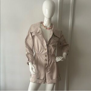 Women's Tan Jacket